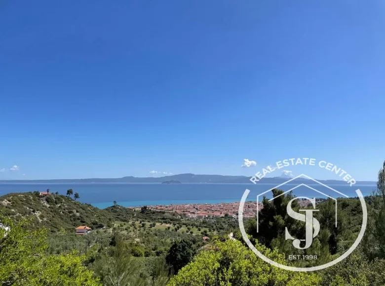 Producción 5 210 m² en Pefkochori, Grecia