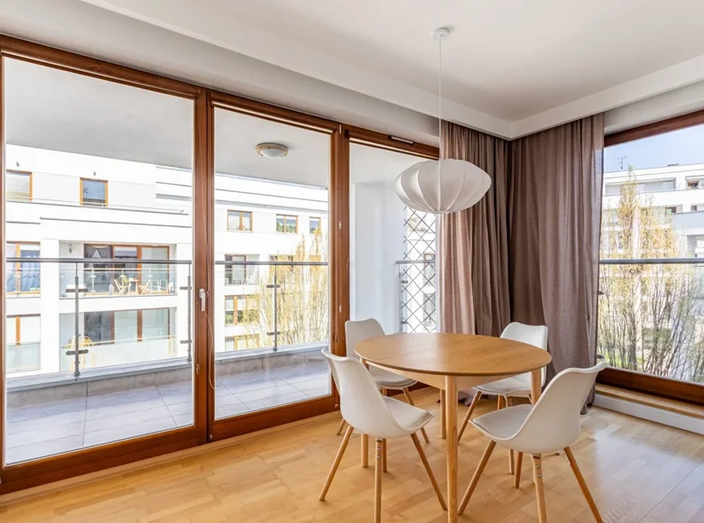 Wohnung 2 zimmer 56 m² Warschau, Polen