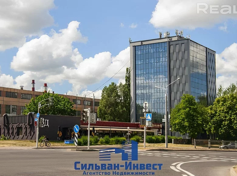Commercial property 4 375 m² in Minsk, Belarus