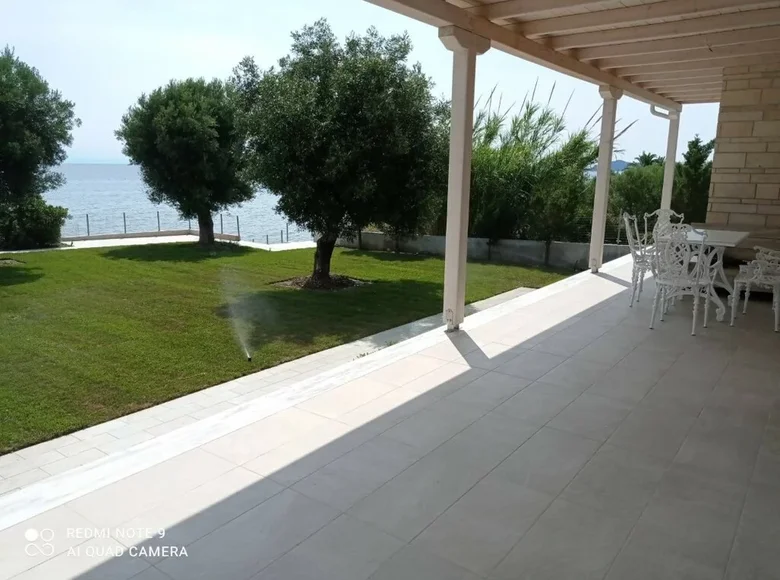 Dom wolnostojący 4 pokoi 160 m² Nea Skioni, Grecja