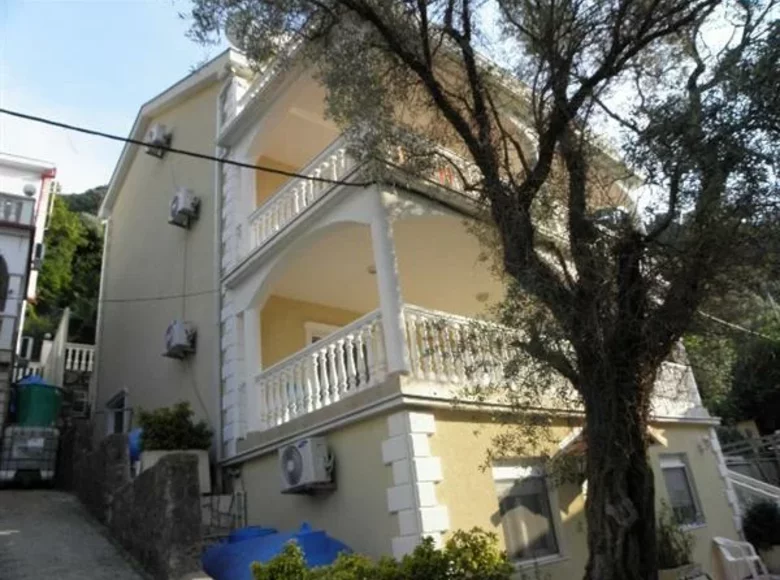 Apartamento 78 m² Bijela, Montenegro