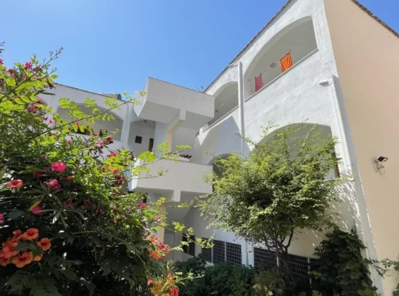 Hotel 747 m² Kallithea, Griechenland