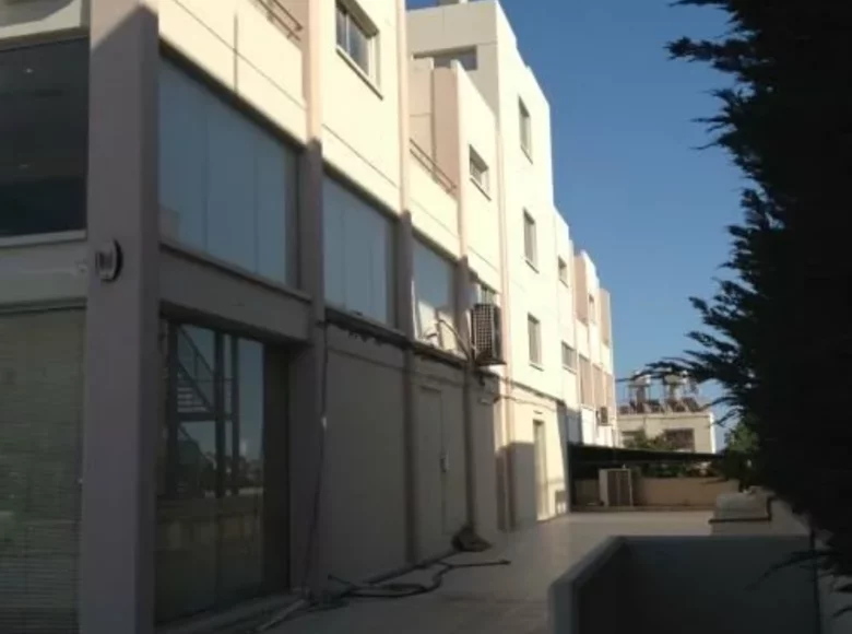 Gewerbefläche 1 806 m² Gemeinde bedeutet Nachbarschaft, Cyprus