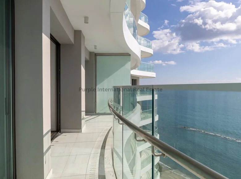 Appartement 2 chambres 92 m² Germasogeia, Chypre