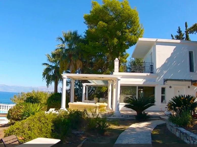 Villa de 3 habitaciones 350 m² Astrakeri, Grecia