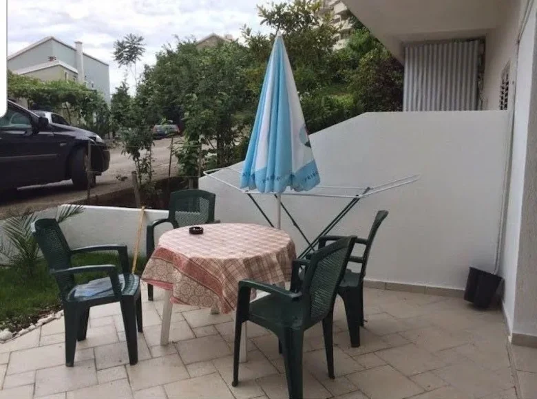 Mieszkanie 2 pokoi 40 m² Budva, Czarnogóra