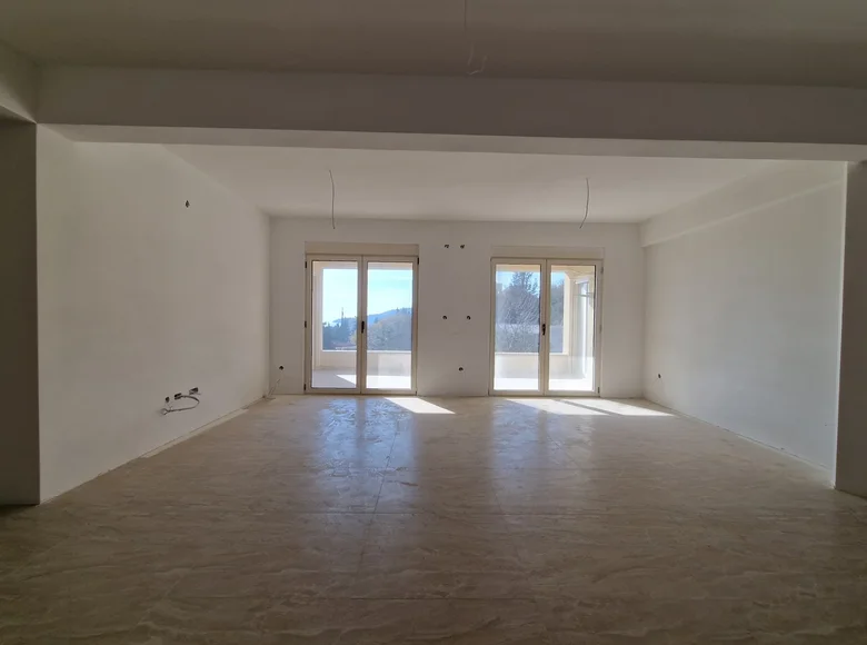 Wohnung 3 Schlafzimmer 132 m² Becici, Montenegro