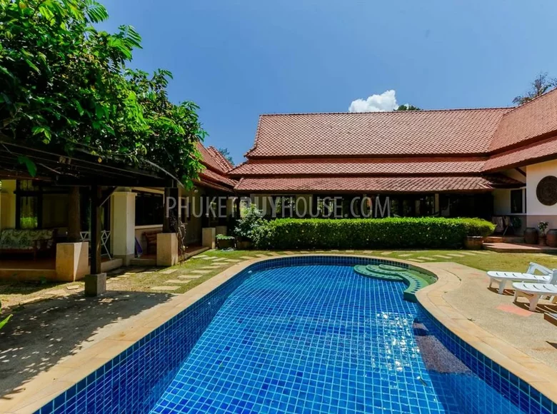 5-Schlafzimmer-Villa 270 m² Ban Kata, Thailand