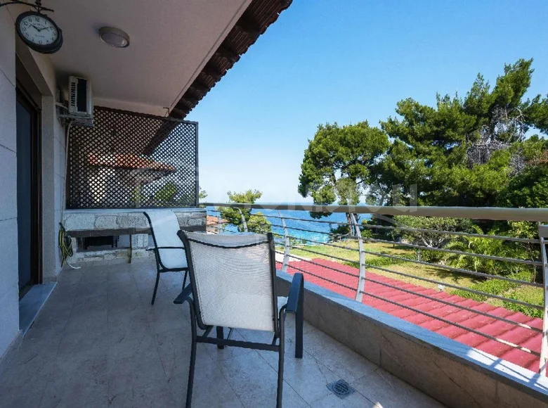 3 bedroom house 180 m² Kalandra, Greece