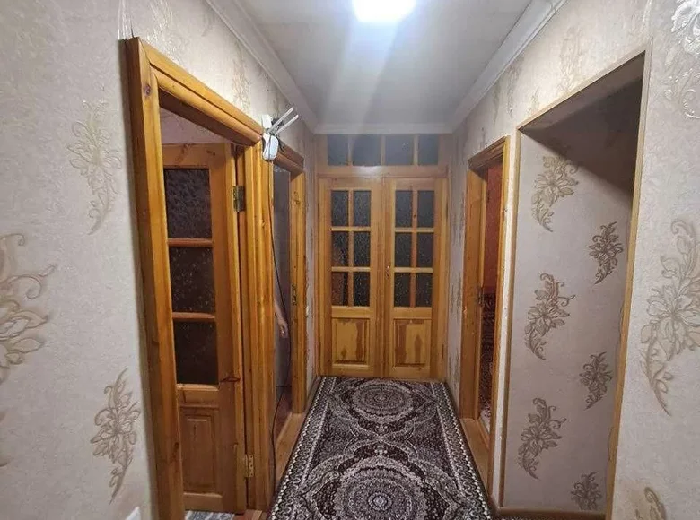 Kvartira 3 xonalar 78 m² Samarqandda