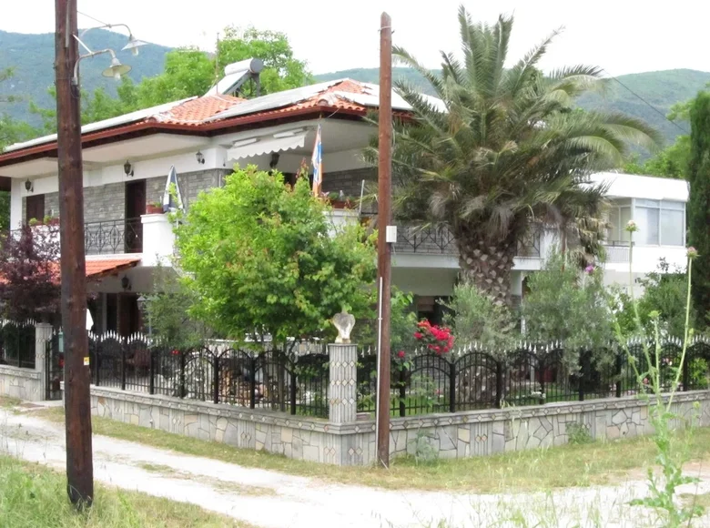 Hotel 250 m² in Asprovalta, Greece