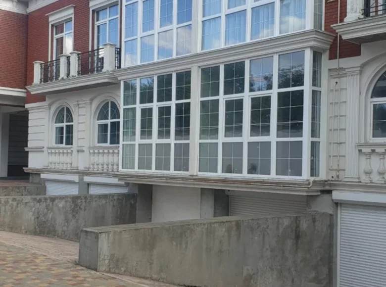 Mieszkanie 2 pokoi 71 m² Odessa, Ukraina