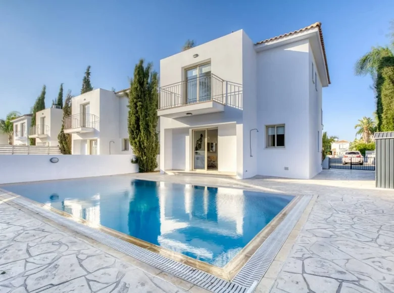 3 bedroom house 130 m² Paralimni, Cyprus