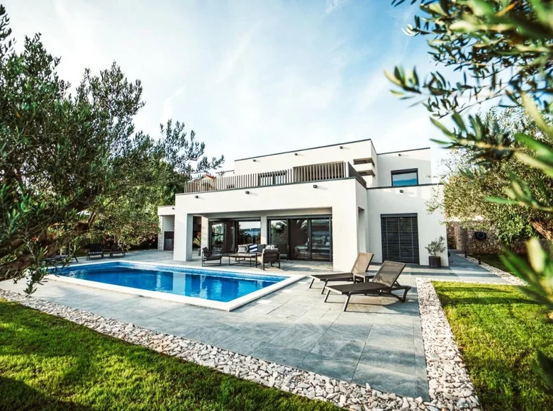 5 bedroom house 215 m² Croatia, Croatia