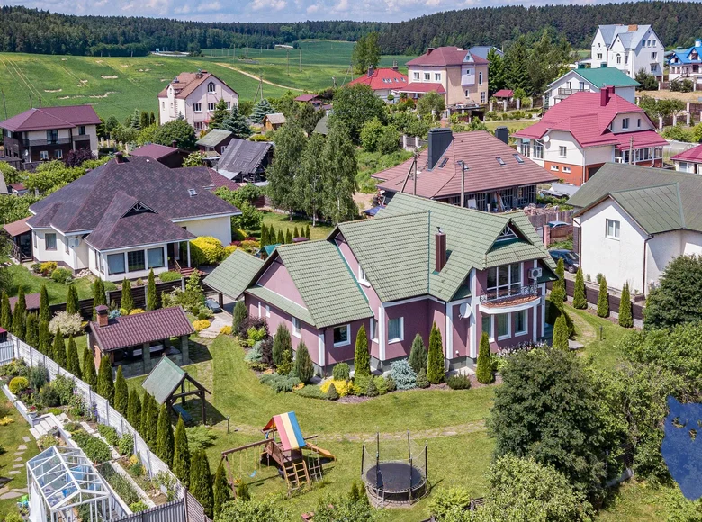 Haus 235 m² Marjaliva, Weißrussland