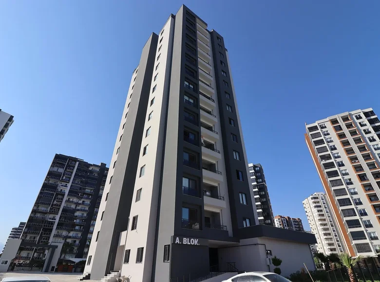 Attique 2 chambres 90 m² Mezitli, Turquie