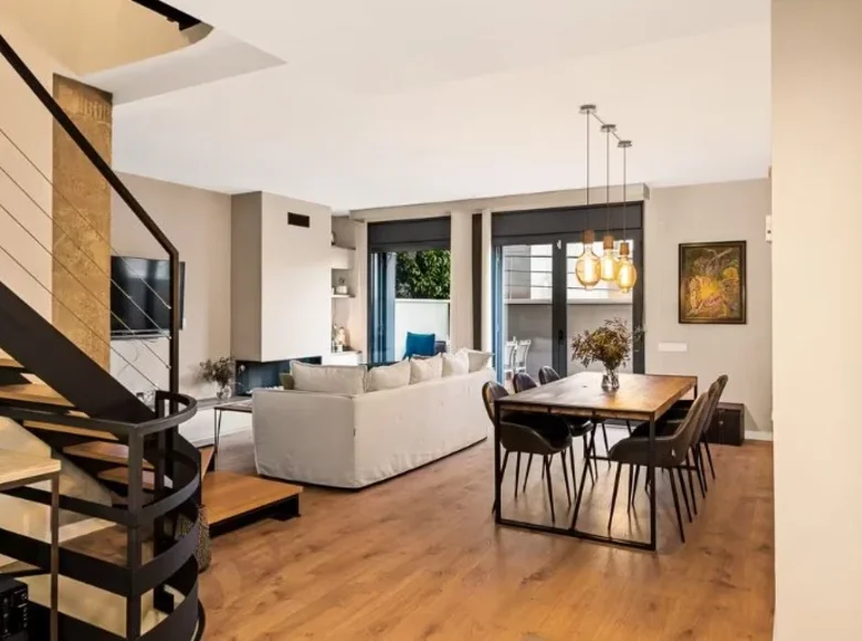 4 bedroom apartment 162 m² Esplugues de Llobregat, Spain