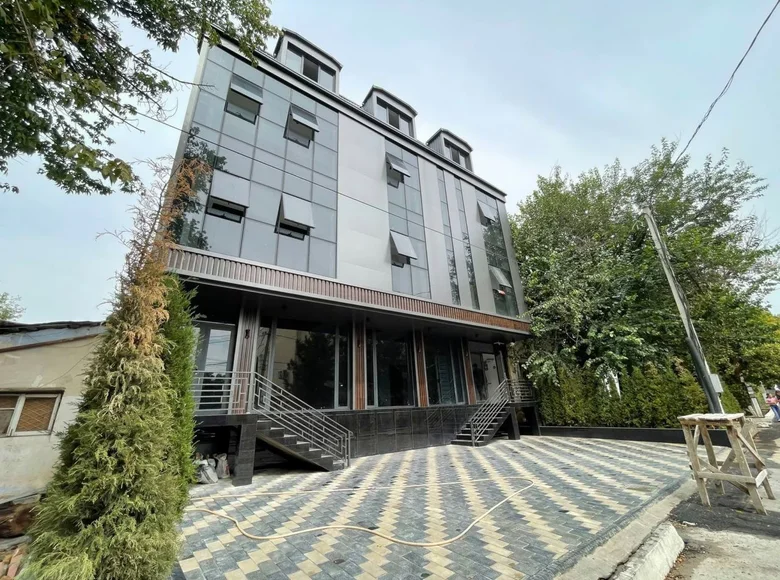 Коммерческое помещение 474 м² Ташкент, Узбекистан