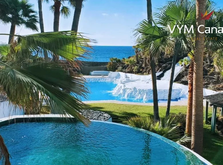 Villa de tres dormitorios 426 m² Urbanizacion El Guincho, Španjolska