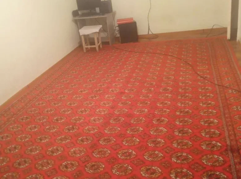 Kvartira 1 xona 42 m² Toshkentda