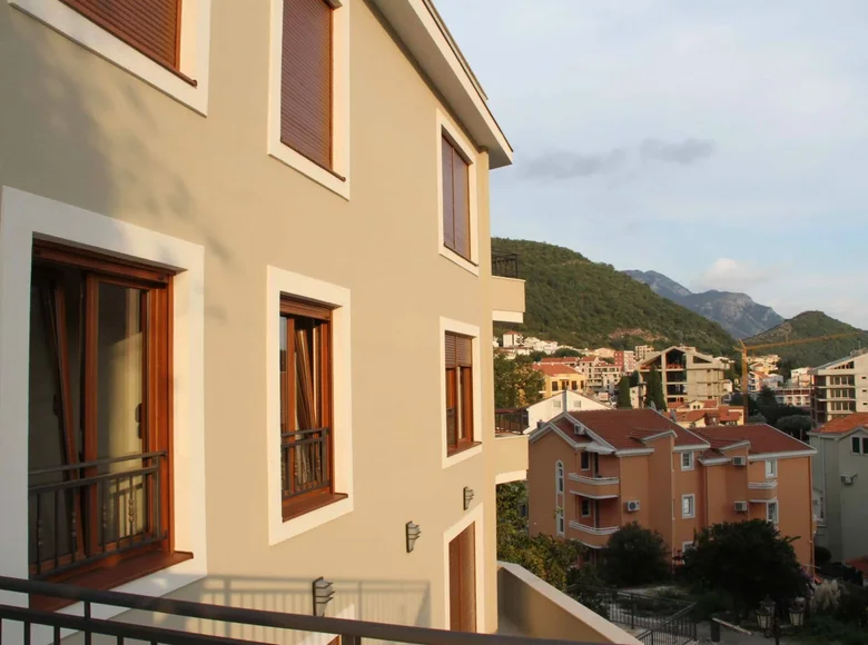 1 bedroom apartment 76 m² Petrovac, Montenegro