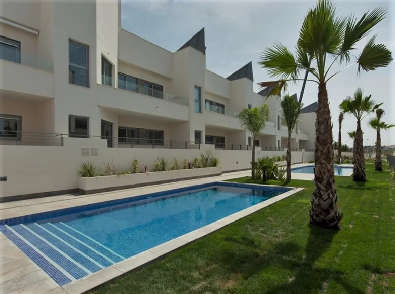 3 bedroom apartment 100 m² Torrevieja, Spain