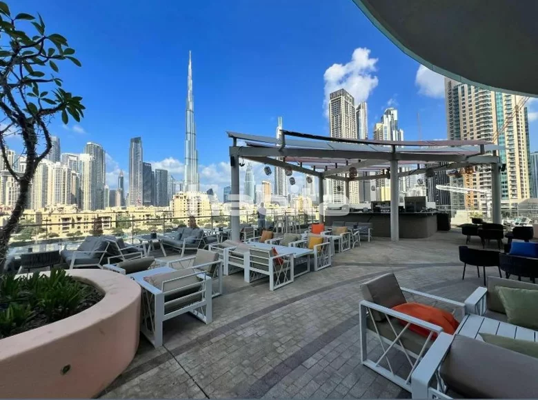 Mieszkanie 2 pokoi 71 m² Dubaj, Emiraty Arabskie