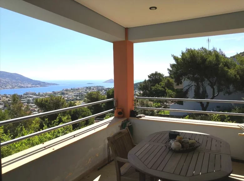 4 bedroom Villa 275 m² Limenas Markopoulou, Greece