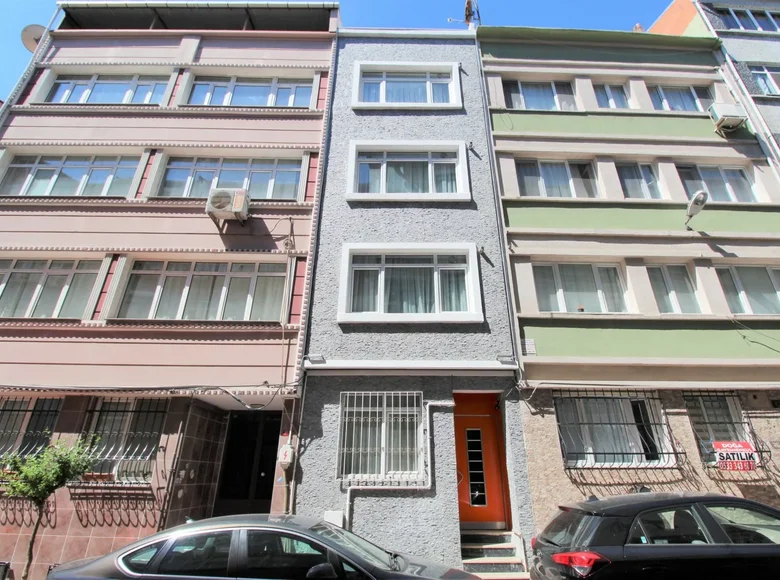 4 bedroom house 190 m² Fatih, Turkey