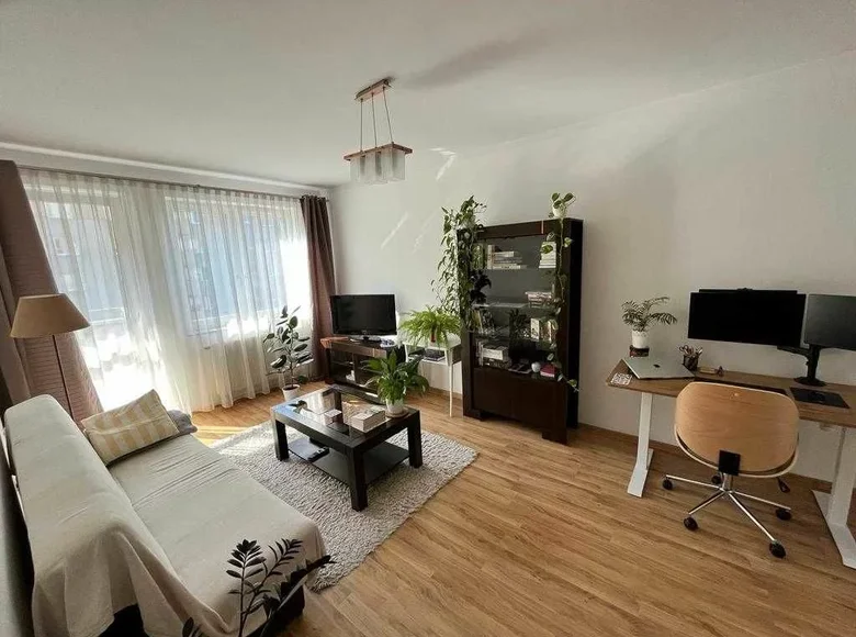 Mieszkanie 2 pokoi 53 m² w Kraków, Polska