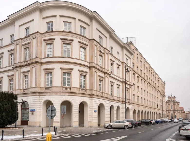 Mieszkanie 3 pokoi 121 m² Warszawa, Polska