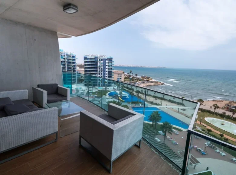 Apartamento 3 habitaciones 110 m² Torrevieja, Španjolska