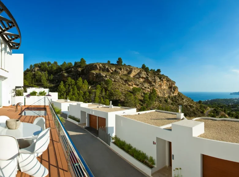 Villa de 4 dormitorios 616 m² Altea, Španjolska