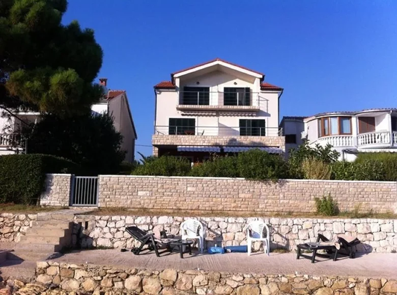 7 bedroom villa 450 m² Opcina Bibinje, Croatia