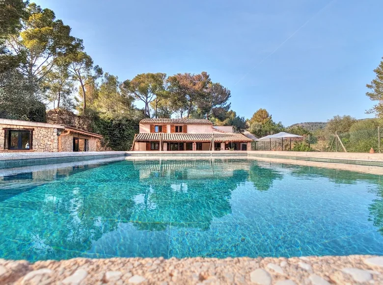 Zamek 4 pokoi 312 m² Serra de Tramuntana, Hiszpania