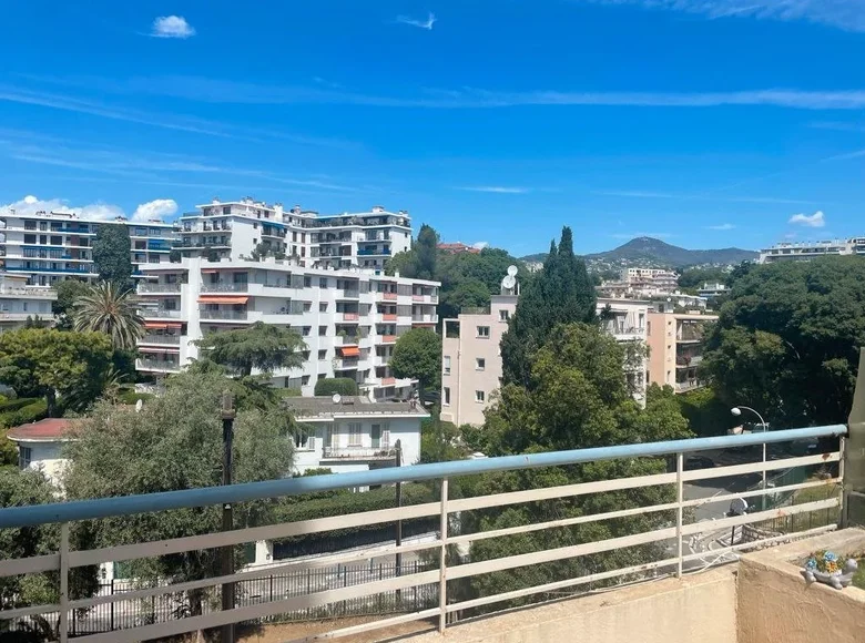 1 bedroom apartment 50 m² Nice, France