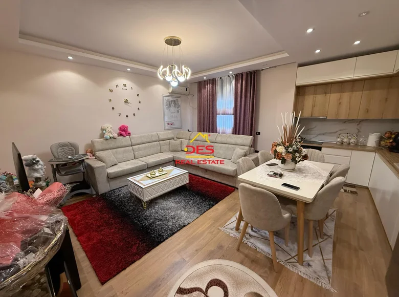 2 bedroom apartment 79 m² Bashkia Vlore, Albania