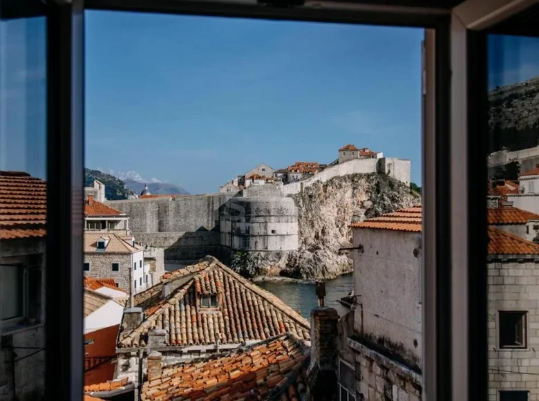 5 room house 300 m² Grad Dubrovnik, Croatia