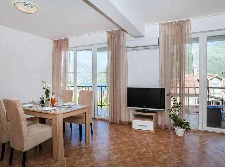 Wohnung 1 Schlafzimmer 61 m² durici, Montenegro