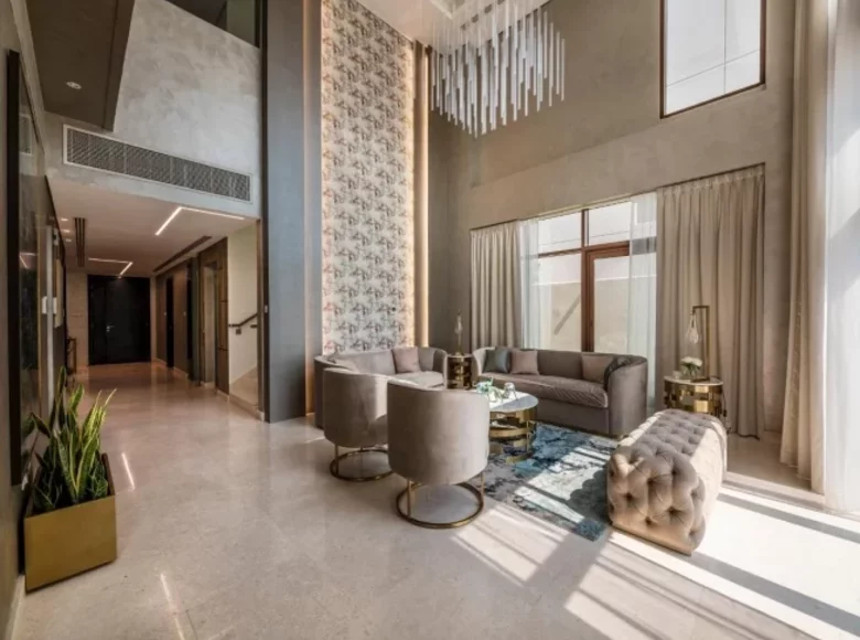 Villa de 4 habitaciones 3 423 m² Dubái, Emiratos Árabes Unidos