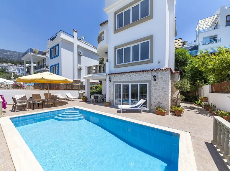 4 bedroom Villa 180 m² Kaş, Turkey