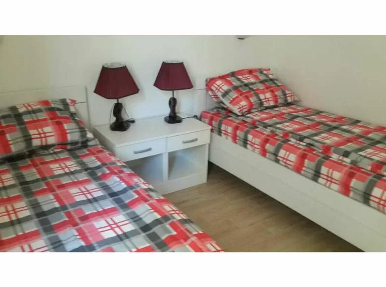 Mieszkanie 3 pokoi 90 m² Przno, Czarnogóra