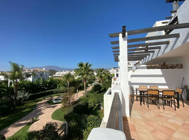 2 bedroom apartment  Estepona, Spain