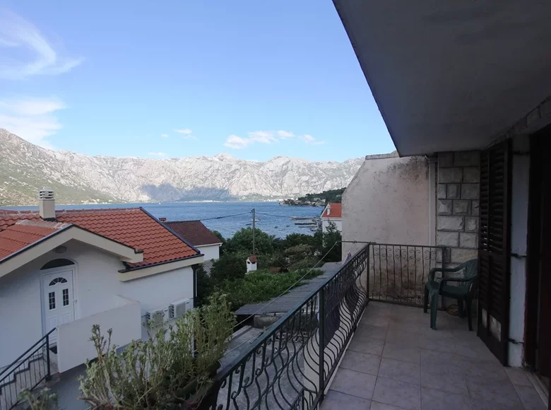 Casa 5 habitaciones  Kotor, Montenegro