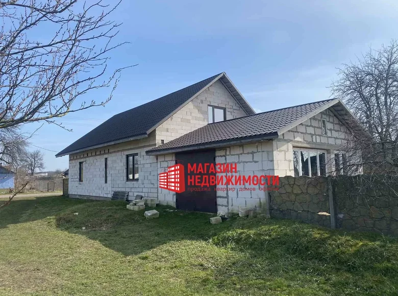 Casa 4 habitaciones 140 m² Viercialiskauski sielski Saviet, Bielorrusia