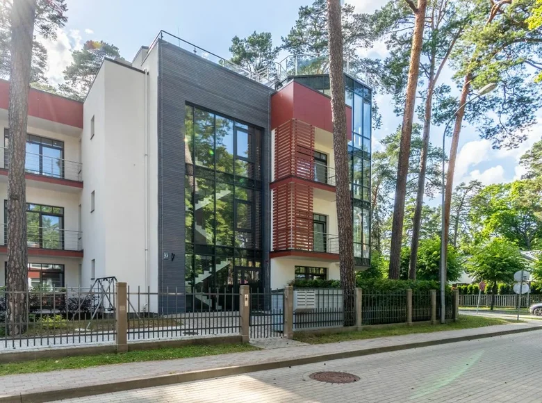 2 bedroom apartment 78 m² Jurmala, Latvia