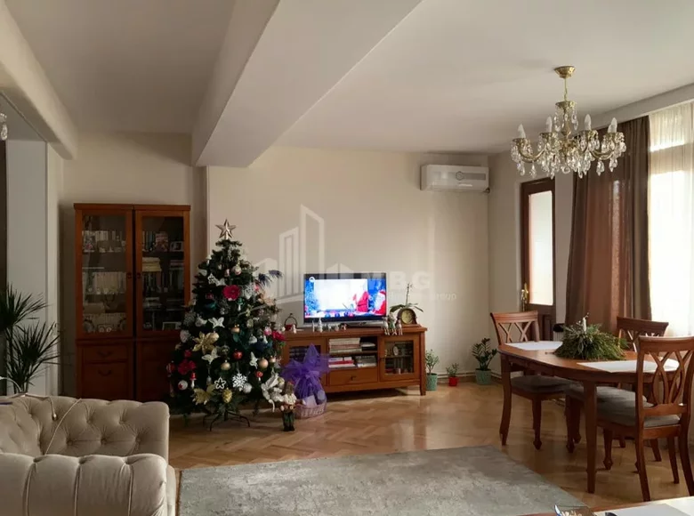Apartamento 4 habitaciones 130 m² Tiflis, Georgia
