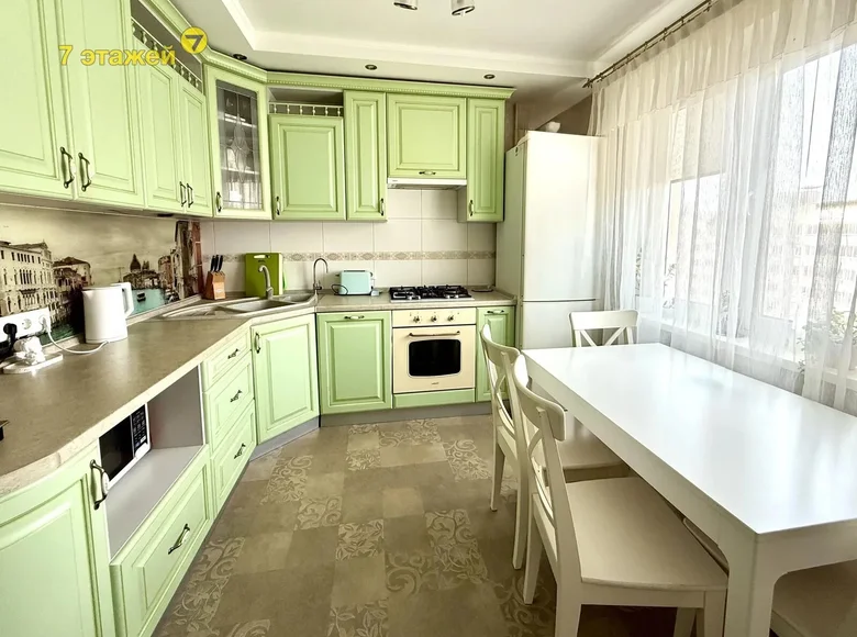 Квартира 3 комнаты 76 м² Боровляны, Беларусь