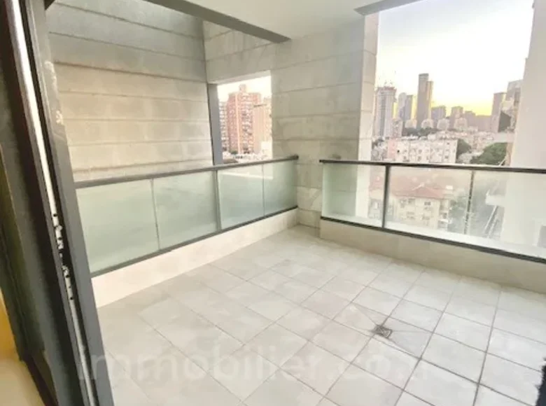 Квартира 3 комнаты 85 м² в Рамат-Гане, Израиль