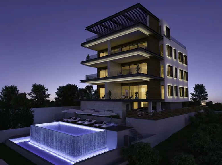 Mieszkanie 4 pokoi 175 m² Gmina Germasogeia, Cyprus